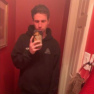 Meet your Posher, Devin